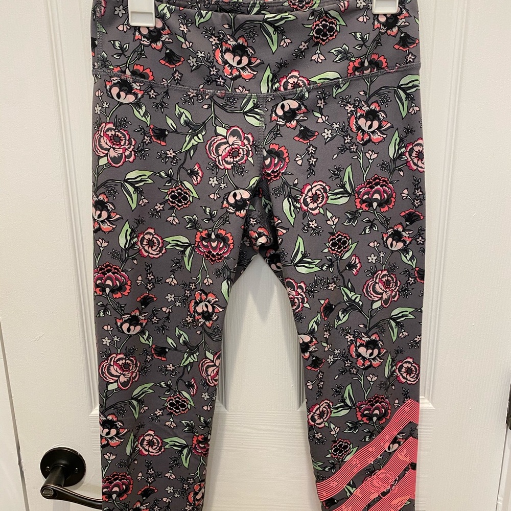 Old Navy active Flower print leggings